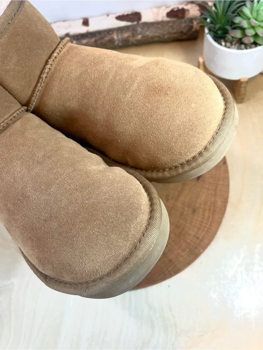 UGG Classic Mini Ankle Boots Women's Size 8 (Approx.)